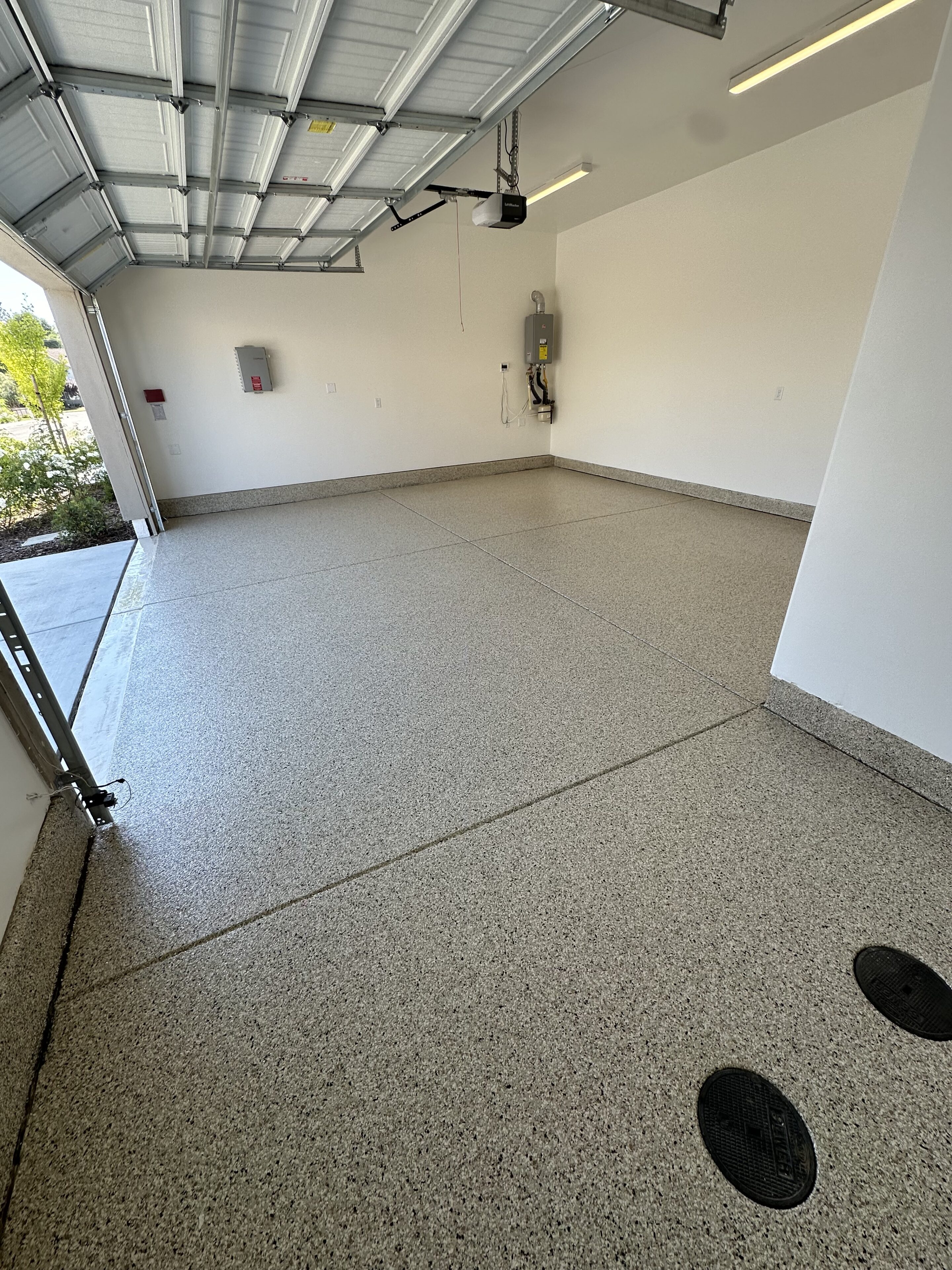 A room with two feet on the floor.